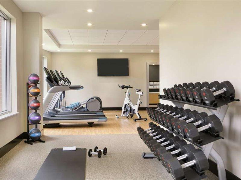 Embassy Suites By Hilton Montreal Airport Pointe-Claire Eksteriør billede